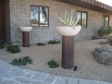 Contemp vessels greet guests