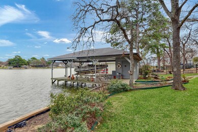 136 Blackfoot Trail, Gainesville, TX 76240 - photo 3