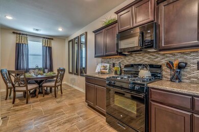 11493 Sunset View Dr, Socorro, TX 79927 - photo 7