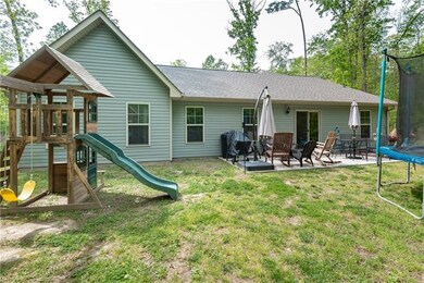 1709 Riverstone Dr, Lincolnton, NC 28092 - photo 3