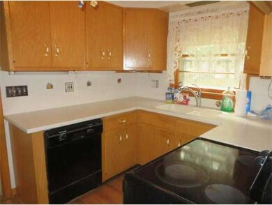 223 Federal St, Montague, MA 01351 - photo 3