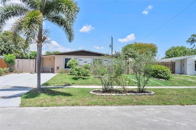 5641 SW 38th Ct, Davie, FL 33314 - photo 4