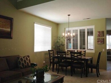 Formal Living & Dinning Rooms