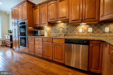 10 Lydford Ct, Baltimore, MD 21209 - photo 4