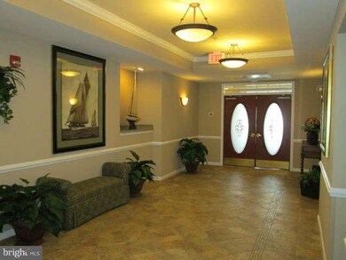 411 Hamlet Club Dr unit 204, Edgewater, MD 21037 - photo 2
