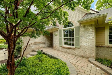 4936 Ravine Ct