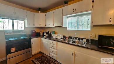 14 Rio Grande Ave unit Rear, Brownsville, TX 78520 - photo 6