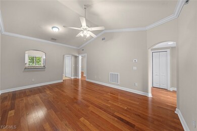 4160 Castilla Cir unit 106, Fort Myers, FL 33916 - photo 2