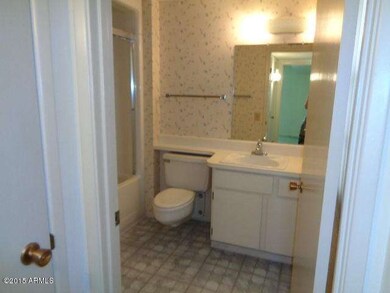 10702 W Santa fe Dr, Sun City, AZ 85351 - photo 6