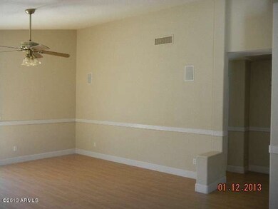 Family Room 1b
