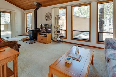 57074 Fox Land - SR-9