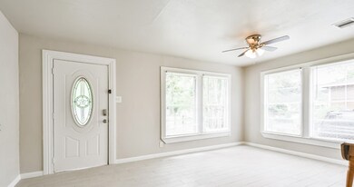 5017 Boicewood St unit 1, Houston, TX 77016 - photo 2