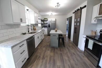 5825 Yankee Rd, Liberty Township, OH 45044 - photo 6