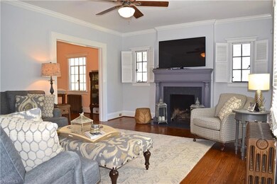 188 N Hawthorne Rd, Winston Salem, NC 27104 - photo 6