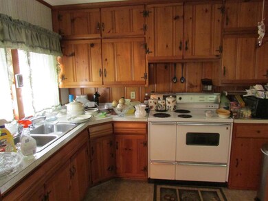 1201 Oak Dr, Manchester, TN 37355 - photo 4