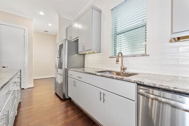 851 Fisher St unit B, Houston, TX 77018 - photo 5