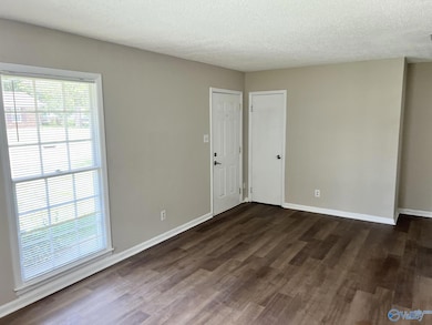 2904 Alametos St SW, Huntsville, AL 35805 - photo 3