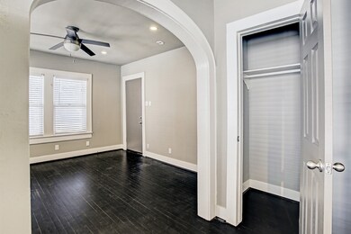 607 Enid St unit 1, Houston, TX 77009 - photo 5