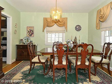 4512 Chestnut St, Bethesda, MD 20814 - photo 3