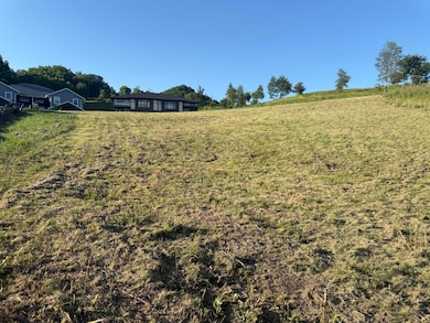 Lot #28 Brooke Elizabeth Dr, Onalaska, WI 54650 - photo 2