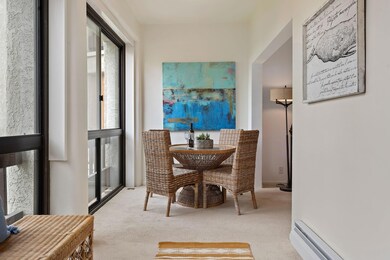 14-web-or-mls-05 - Dining