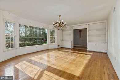 2204 Solmar Dr, Silver Spring, MD 20904 - photo 5