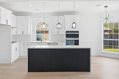 413 Cody Ln, Lewisville, TX 75067 - photo 5