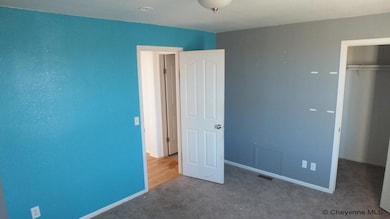 109 Hornsby Rd, Laramie, WY 82070 - photo 3