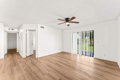 522 Trace Cir unit 209, Deerfield Beach, FL 33441 - photo 3