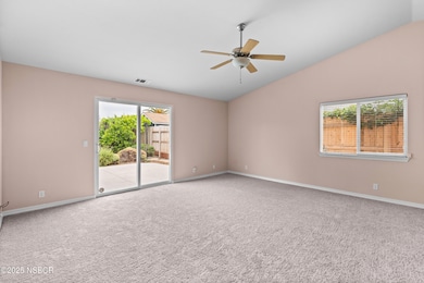 4_448 grove ln-4