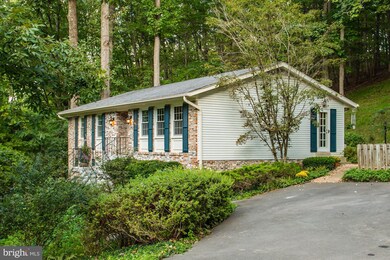 5209 Graystone Rd, Warrenton, VA 20187 - photo 2