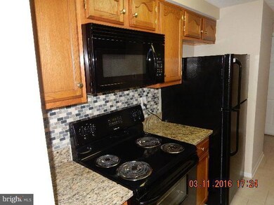 7664 Gladstone Rd unit 1, Windsor Mill, MD 21244 - photo 6