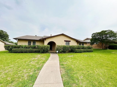 2910 Portsmouth Dr, Mesquite, TX 75149 - photo 2