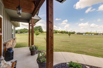 108 Wren, Ector, TX 75439 - photo 5