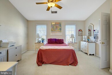 46832 Graham Cove Square, Sterling, VA 20165 - photo 4