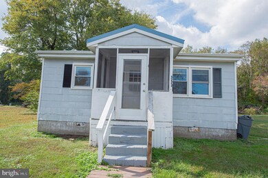 9233 Seahawk Rd, Berlin, MD 21811 - photo 3