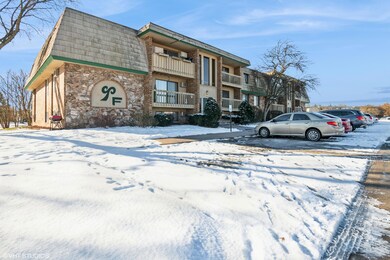 5303 Cedar Point Dr unit F-138, Crown Point, IN 46307 - photo 2