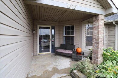 1660 Broadmoor Ct, Frankfort, IN 46041 - photo 2