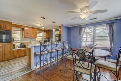 304 Edgewood Cir, Conway, SC 29527 - photo 2