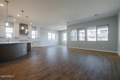 Tri Pointe Waterston Central 451 - Great