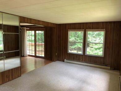 116 Clubhouse Dr, Hawley, PA 18428 - photo 6