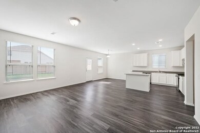 11914 Broken Spoke, San Antonio, TX 78254 - photo 4