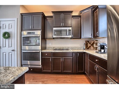 80 New Village Greene Dr, Honey Brook, PA 19344 - photo 5