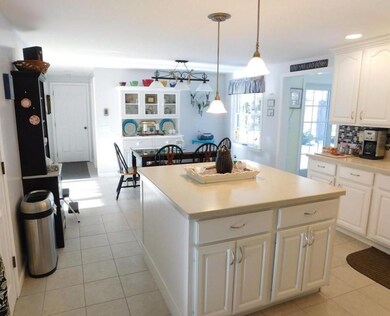 12 June Ave, Oak Bluffs, MA 02557 - photo 4