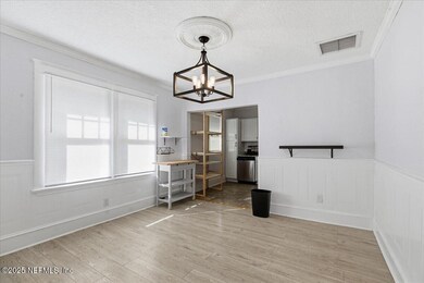 533 W 18th St, Jacksonville, FL 32206 - photo 4