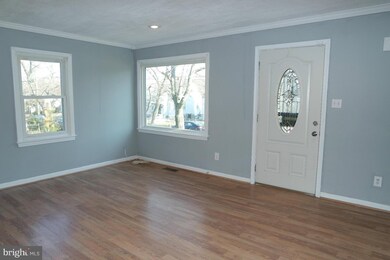 6106 Alpine St, District Heights, MD 20747 - photo 3