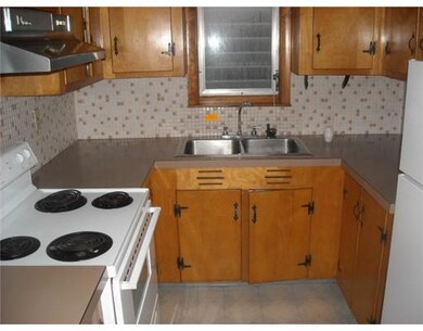 Kitchen. k