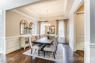 Formal Dining