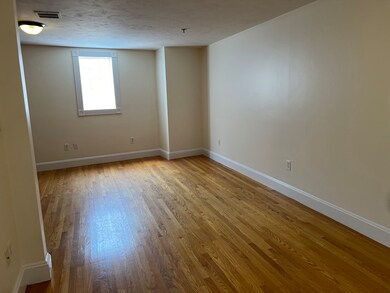 144 Washington St unit 3, Peabody, MA 01960 - photo 3