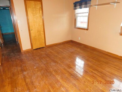 1031 Omar Dr, Johnstown, PA 15905 - photo 7